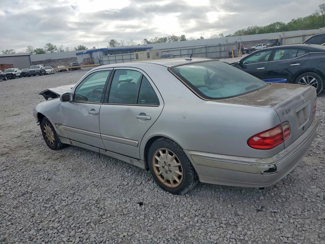 2001 Mercedes-benz E 320 Silver vin: WDBJF65JX1B229507