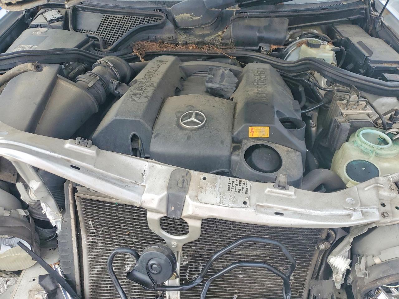 2001 Mercedes-benz E 320 Silver vin: WDBJF65JX1B229507
