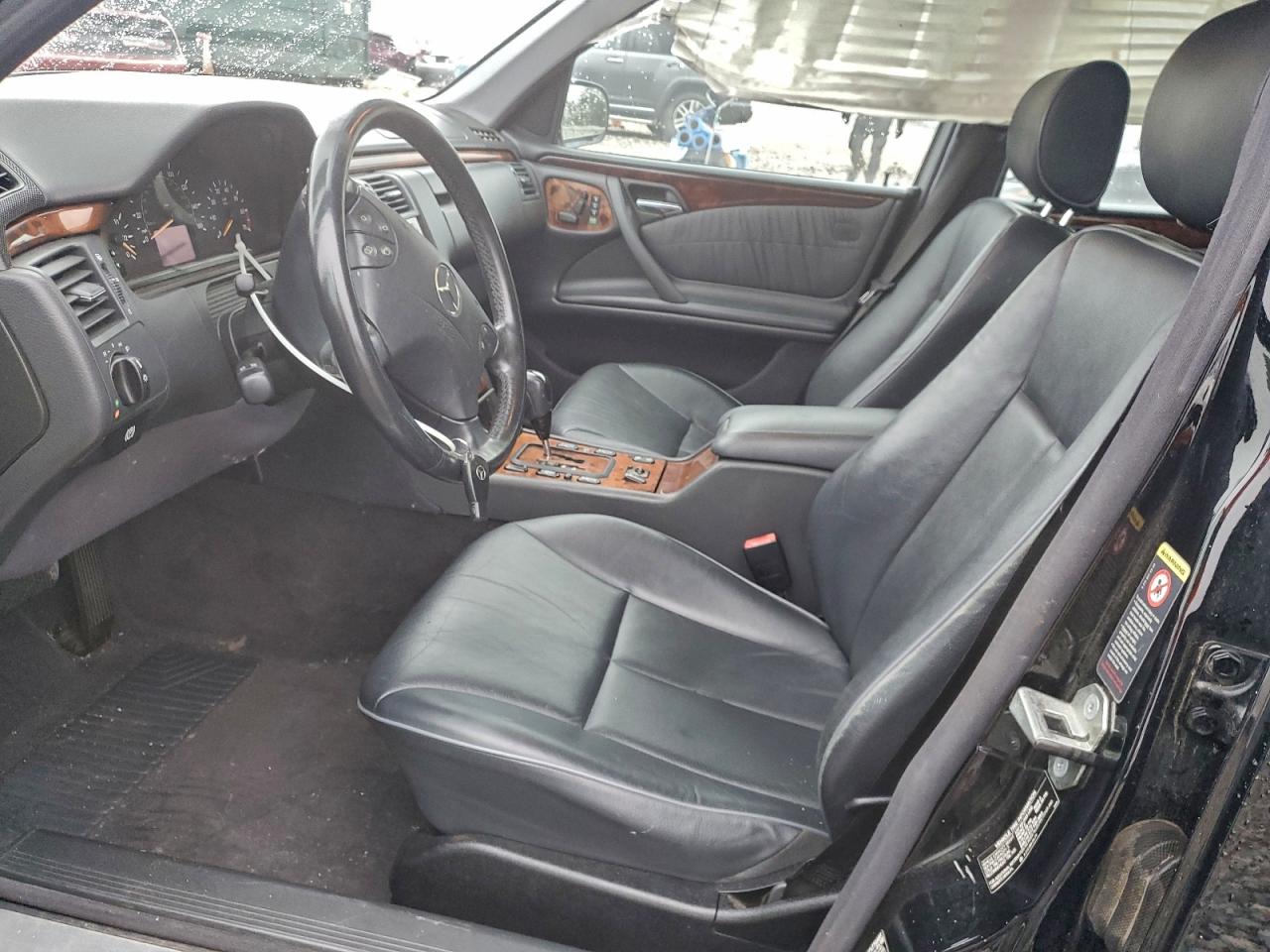 2002 Mercedes-benz E 320 Black vin: WDBJF65JX2B490279