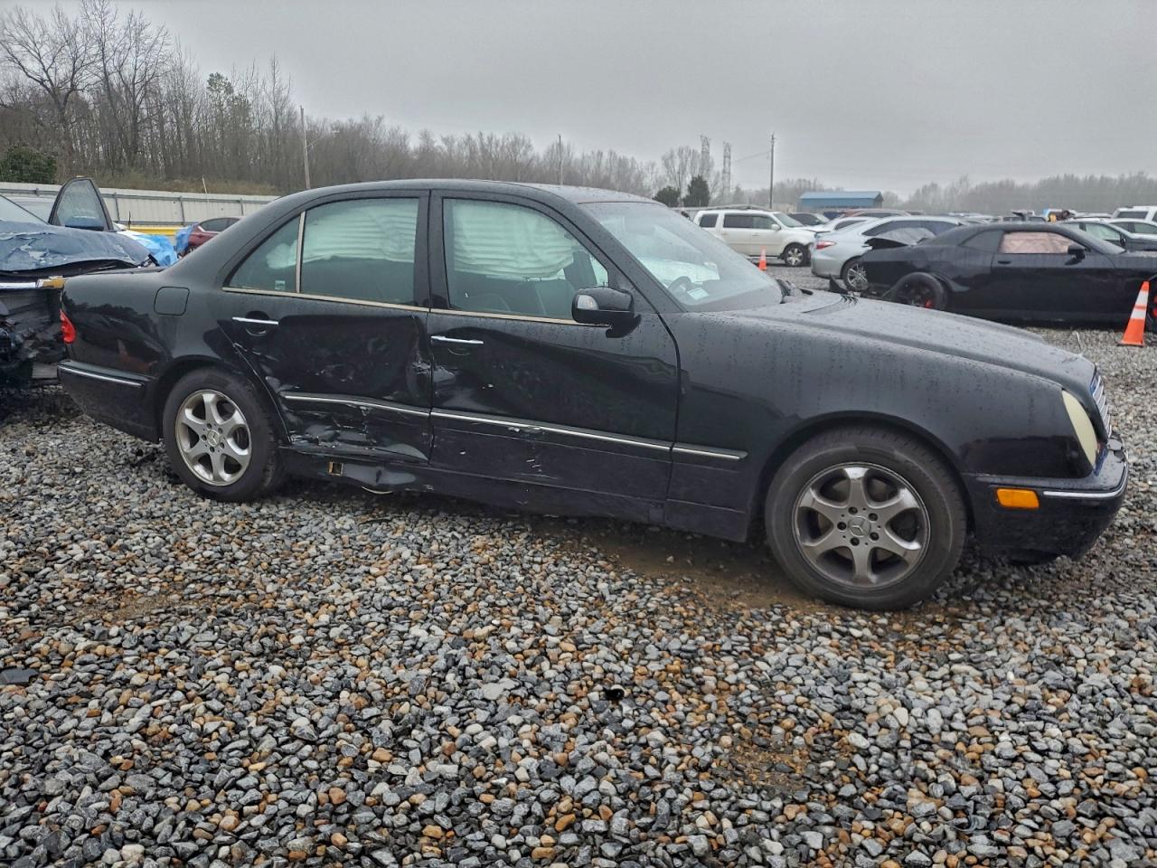 2002 Mercedes-benz E 320 Black vin: WDBJF65JX2B490279