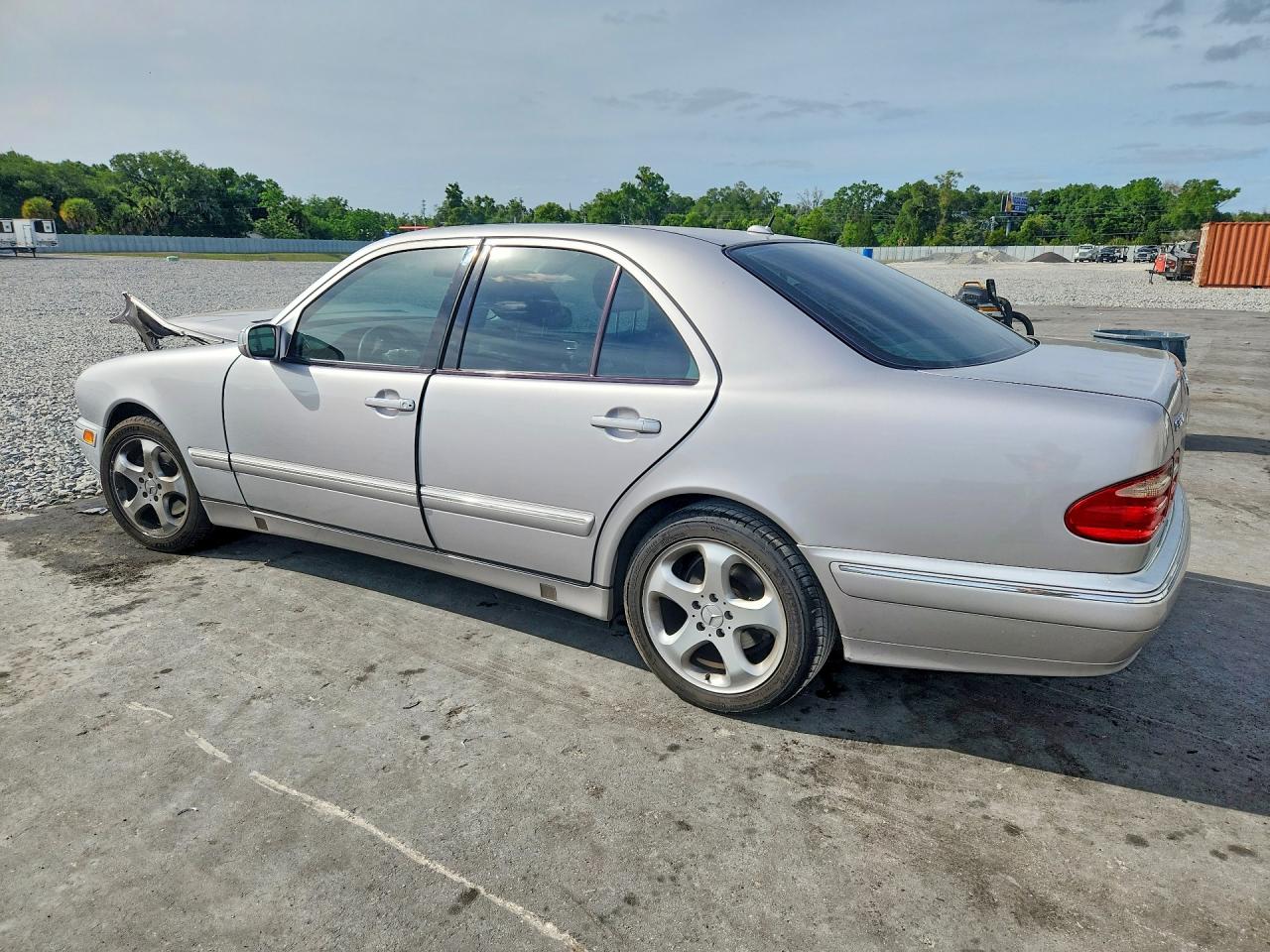 2002 Mercedes-benz E 320 Silver vin: WDBJF65JX2B494963