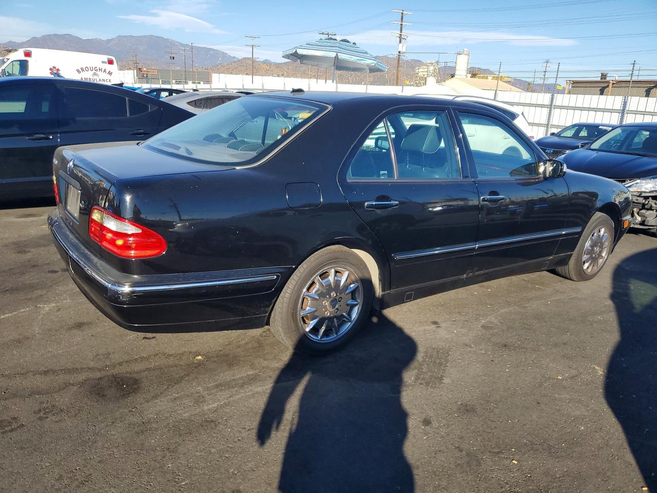 2000 Mercedes-benz E 320 Black vin: WDBJF65JXYB013473
