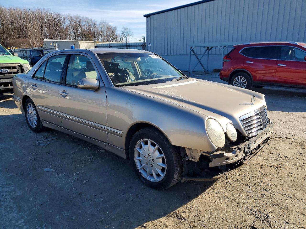 2000 Mercedes-benz E 320 Gold vin: WDBJF65JXYB049048