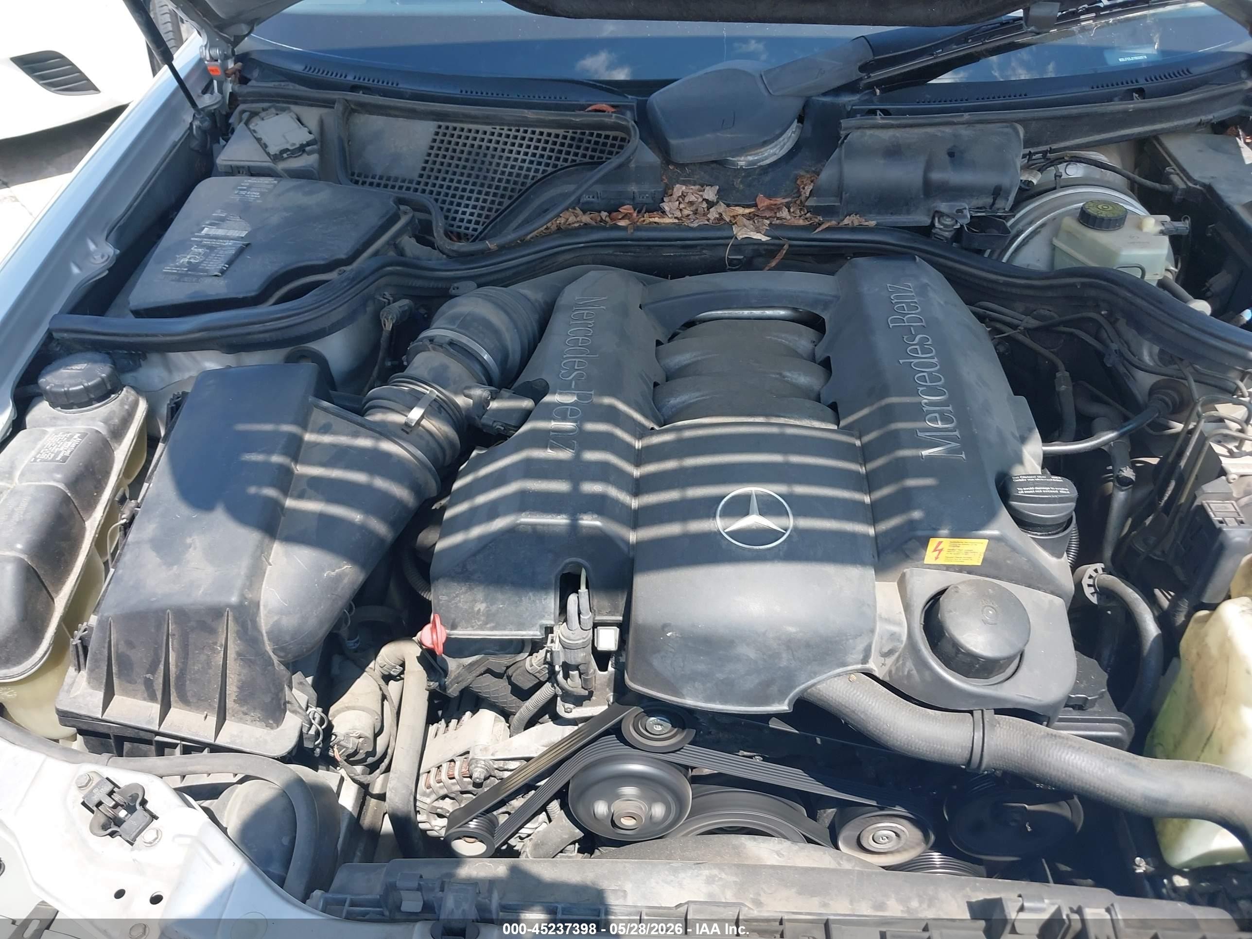 2000 Mercedes-benz E 320 Серый vin: WDBJF65JXYB096578
