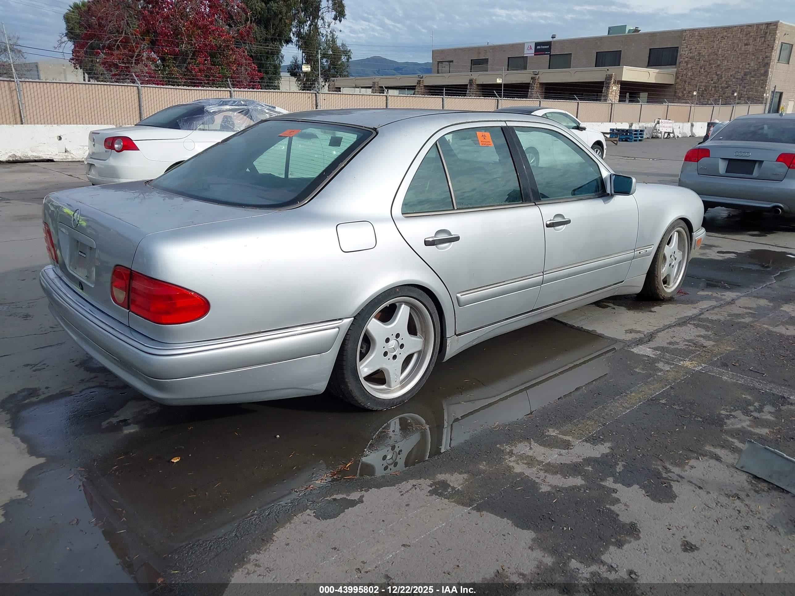1998 Mercedes-benz E 430   Silver vin: WDBJF70F2WA694711