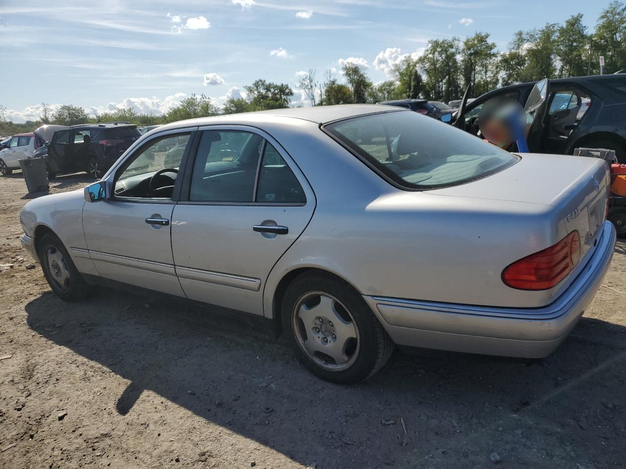 1999 Mercedes-benz E 430 Silver vin: WDBJF70H1XA731167