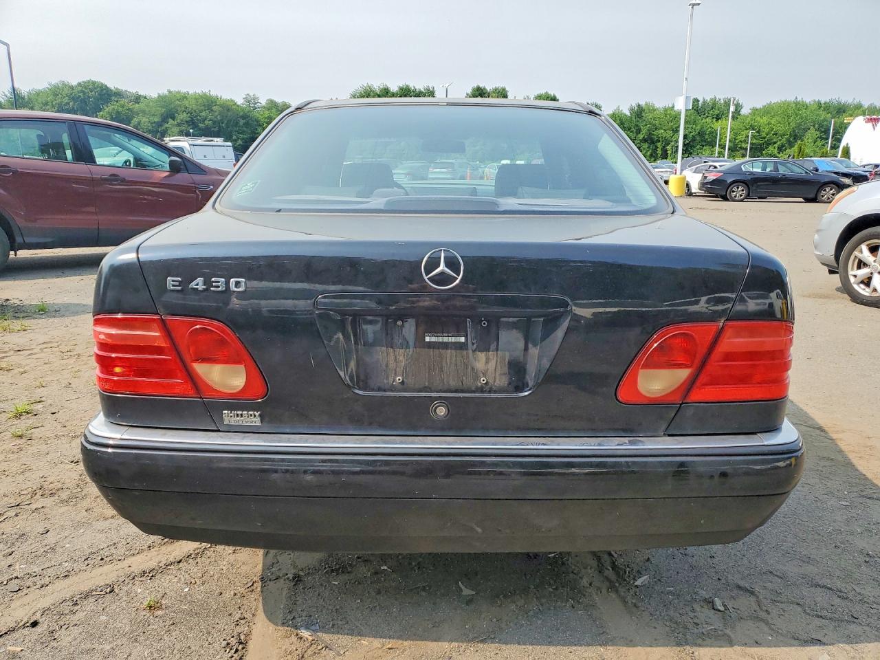 1999 Mercedes-benz E 430 Black vin: WDBJF70H2XA890294