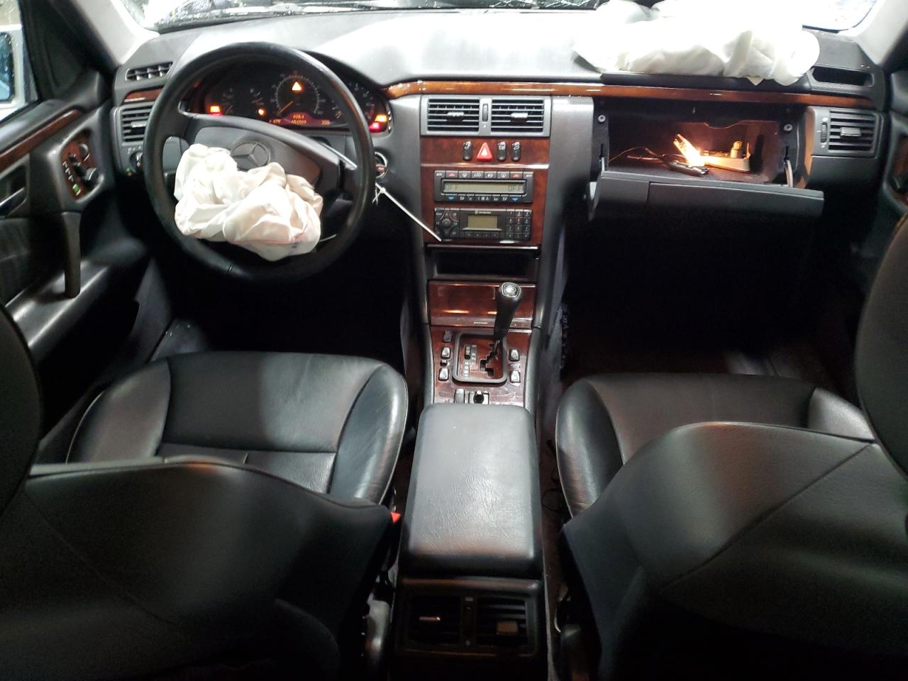 1999 Mercedes-benz E 430 Silver vin: WDBJF70H5XA734931