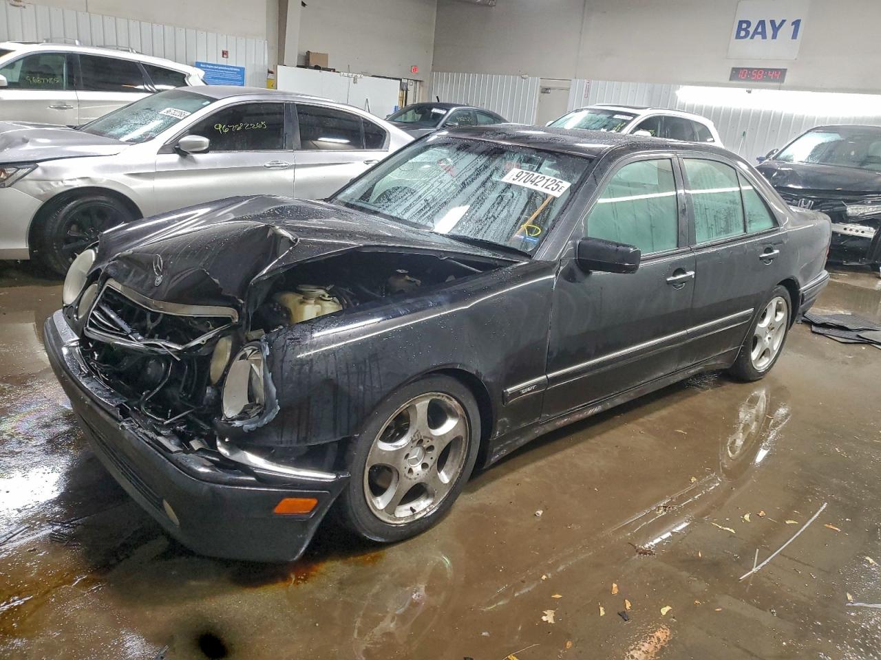 1999 Mercedes-benz E 430 Black vin: WDBJF70H5XA944851