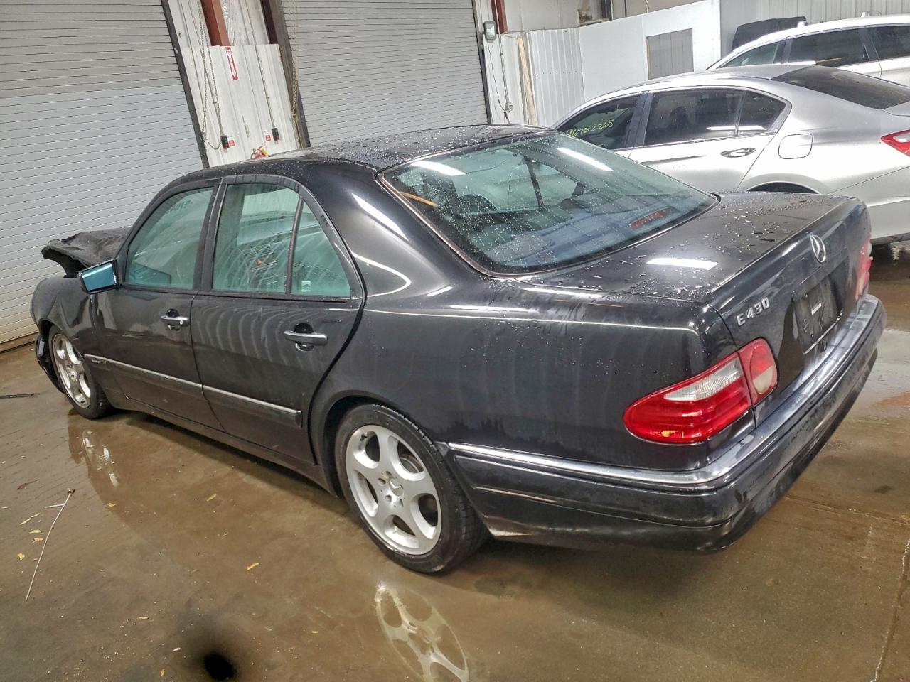 1999 Mercedes-benz E 430 Черный vin: WDBJF70H5XA944851