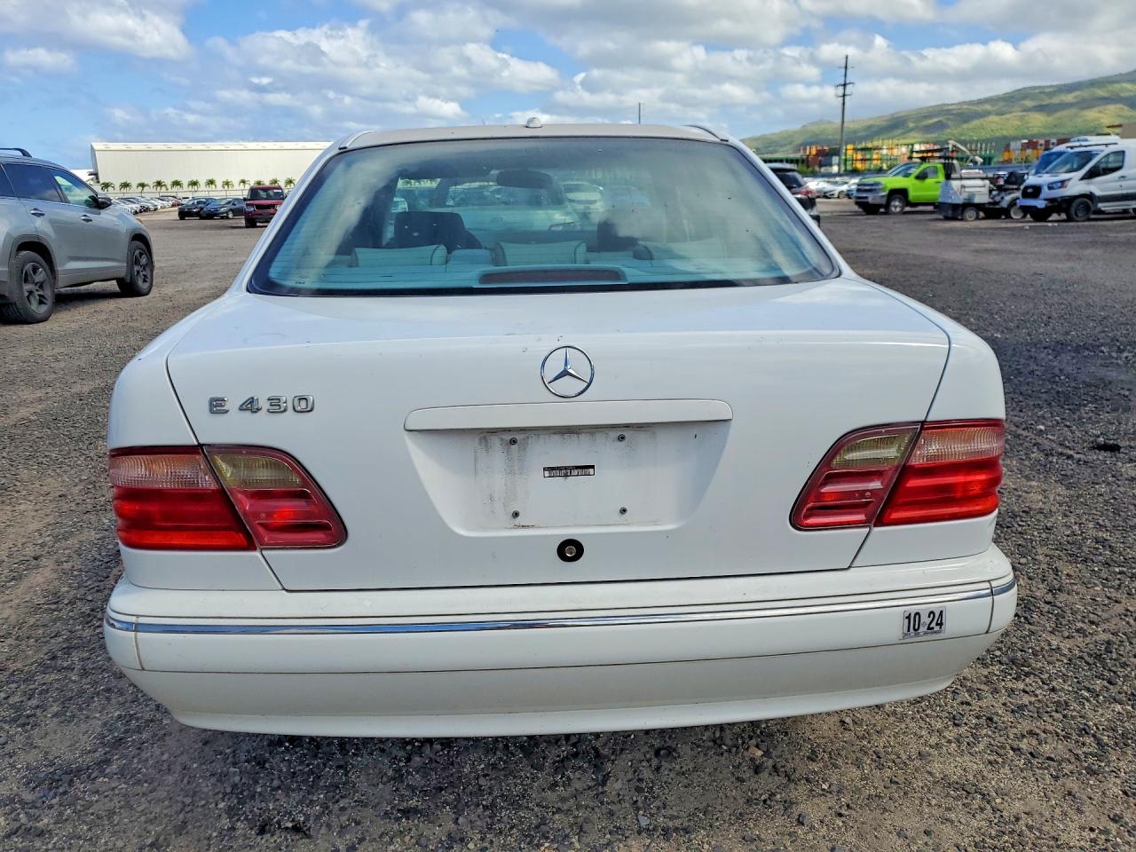 2000 Mercedes-benz E 430 White vin: WDBJF70J0YB034491