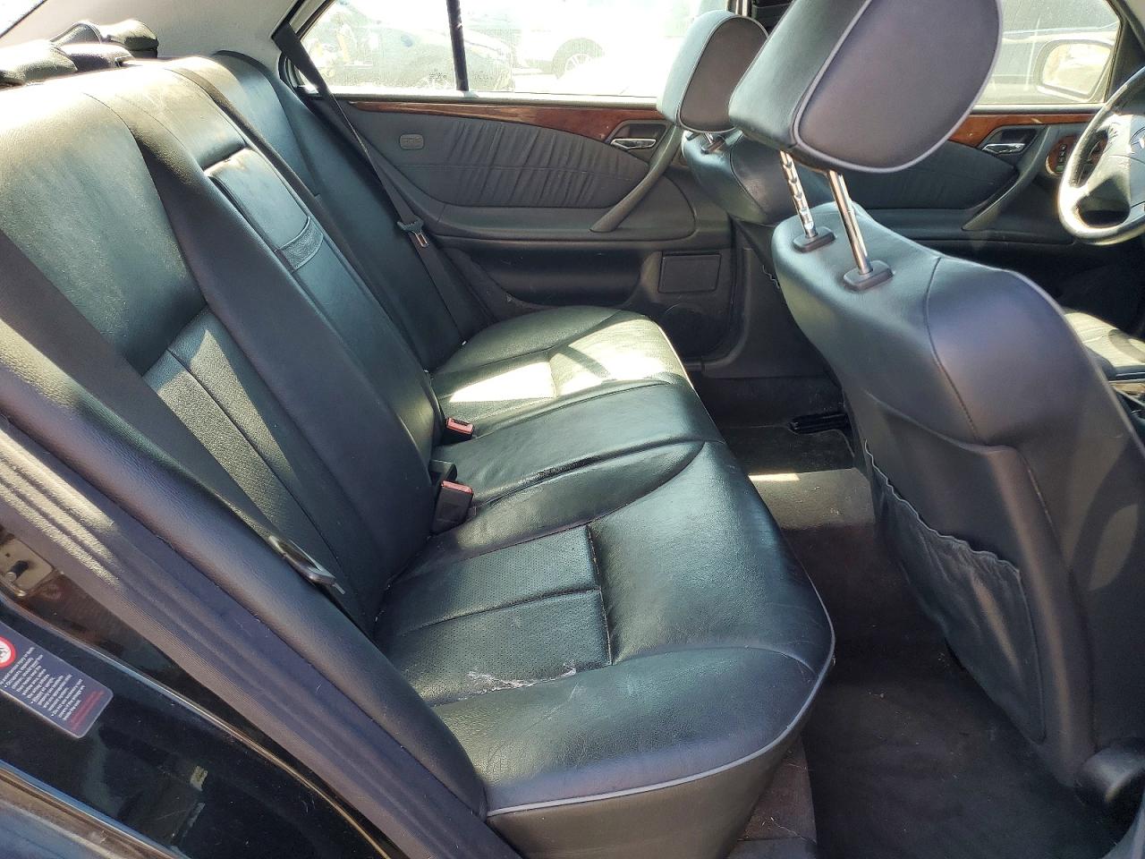 2002 Mercedes-benz E 430 Black vin: WDBJF70J12B404953