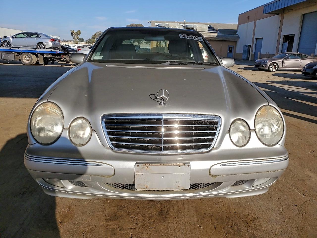2000 Mercedes Benz E 430 Silver vin: WDBJF70J1YB146555