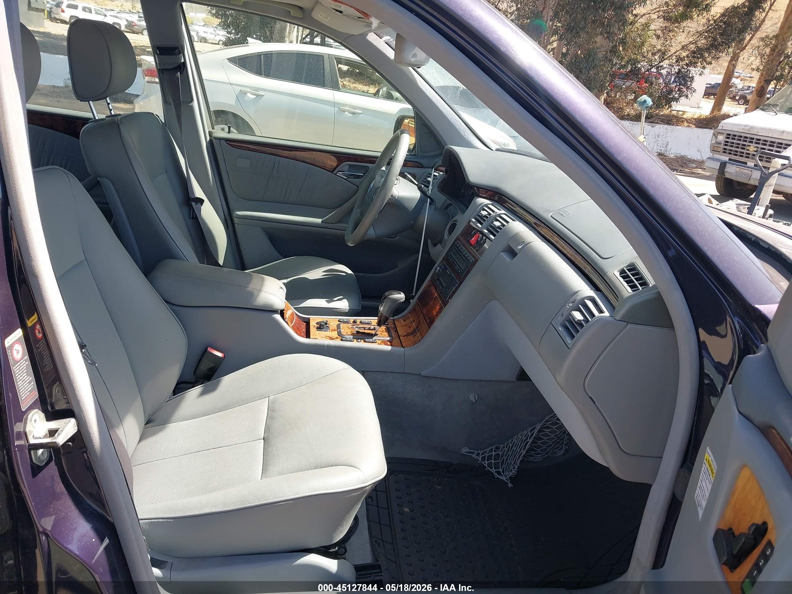 2002 Mercedes-benz E 430 Special Edition Dark Blue vin: WDBJF70J32B484465
