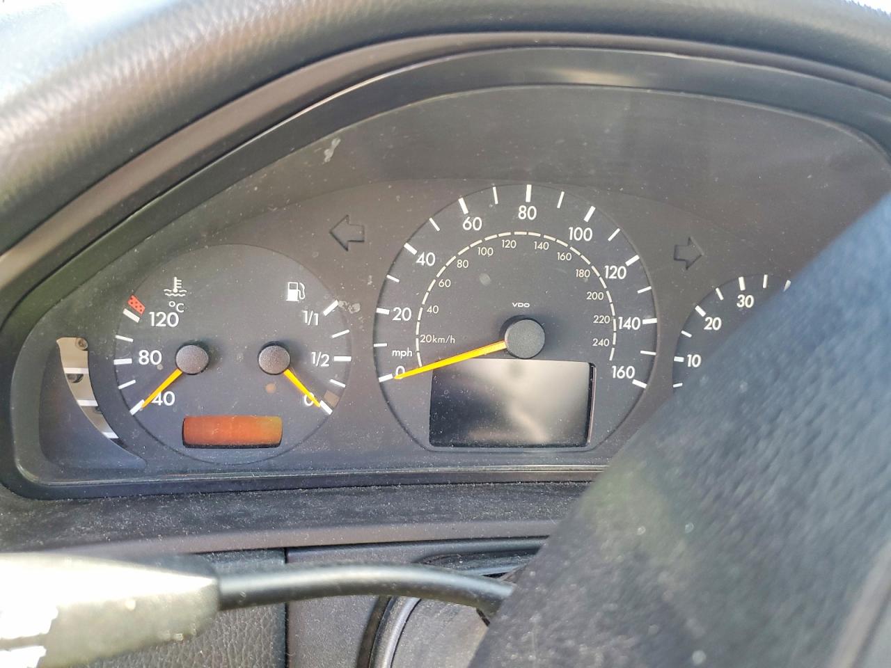 2001 Mercedes-benz E 430 Black vin: WDBJF70J41B358582