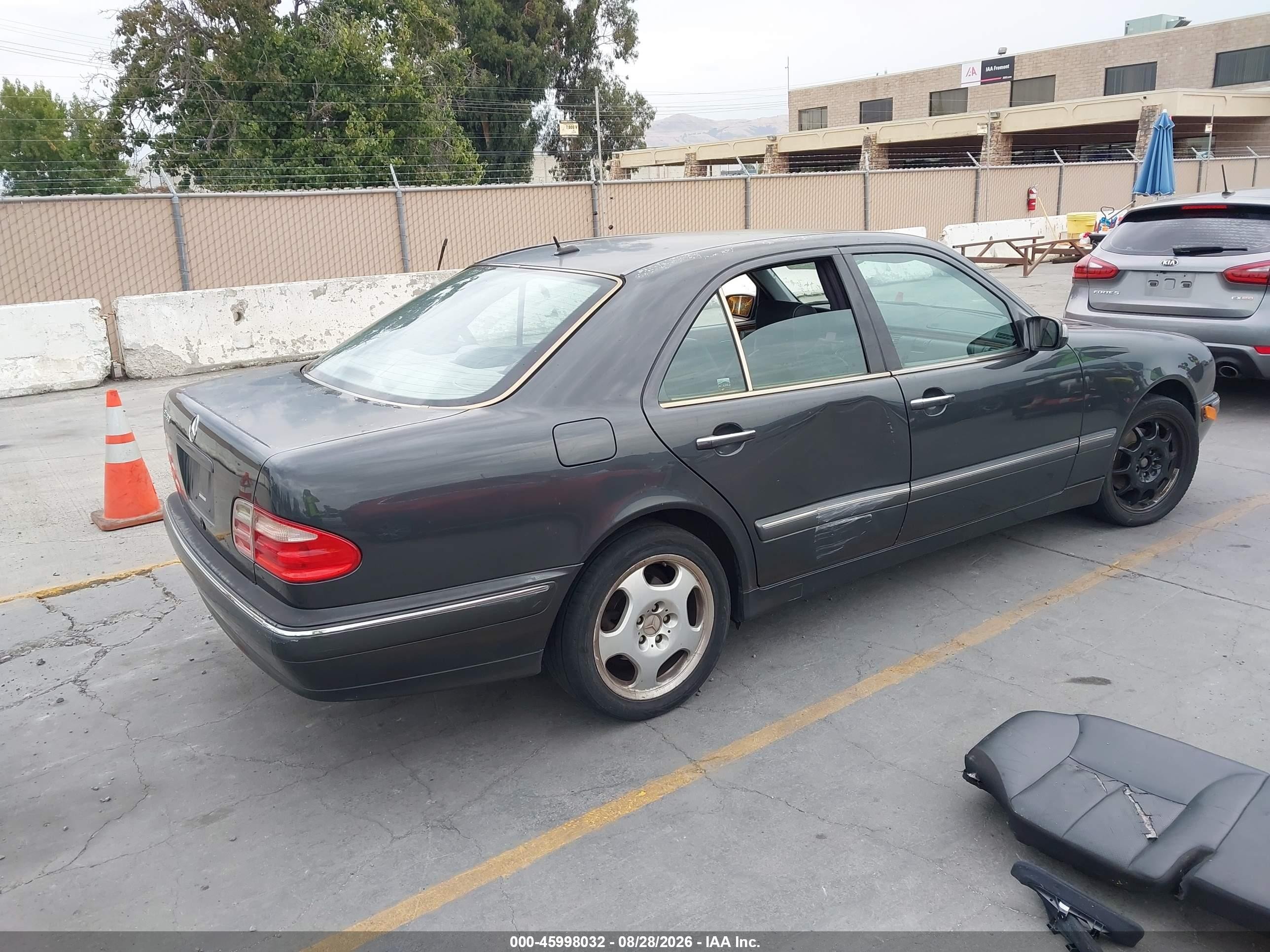 2001 Mercedes-benz E 430   Gray vin: WDBJF70J41X061671