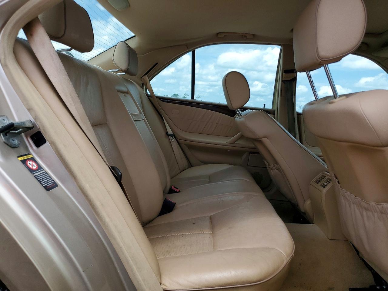 2000 Mercedes-benz E 430 Gold vin: WDBJF70J4YB010436