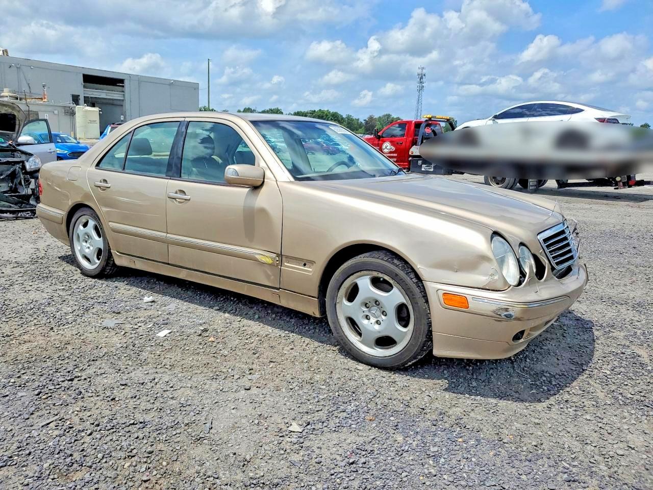 2000 Mercedes-benz E 430 Gold vin: WDBJF70J4YB010436