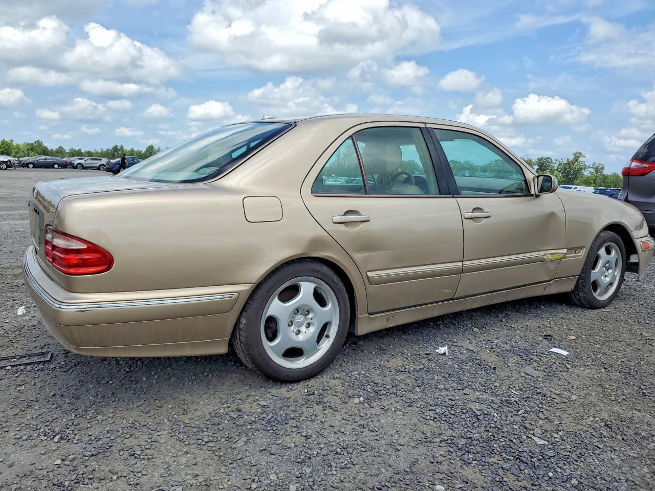 2000 Mercedes-benz E 430 Gold vin: WDBJF70J4YB010436