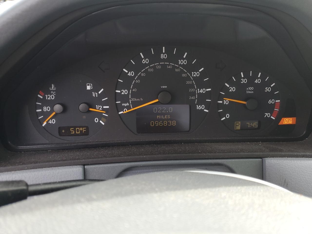 2000 Mercedes-benz E 430 Silver vin: WDBJF70J6YB018182