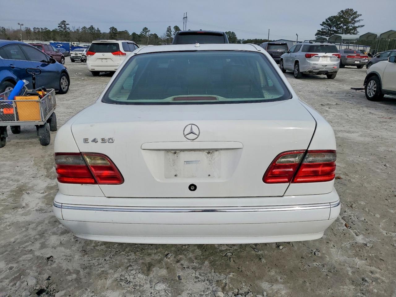 2000 Mercedes-benz E 430 Белый vin: WDBJF70J6YB066071