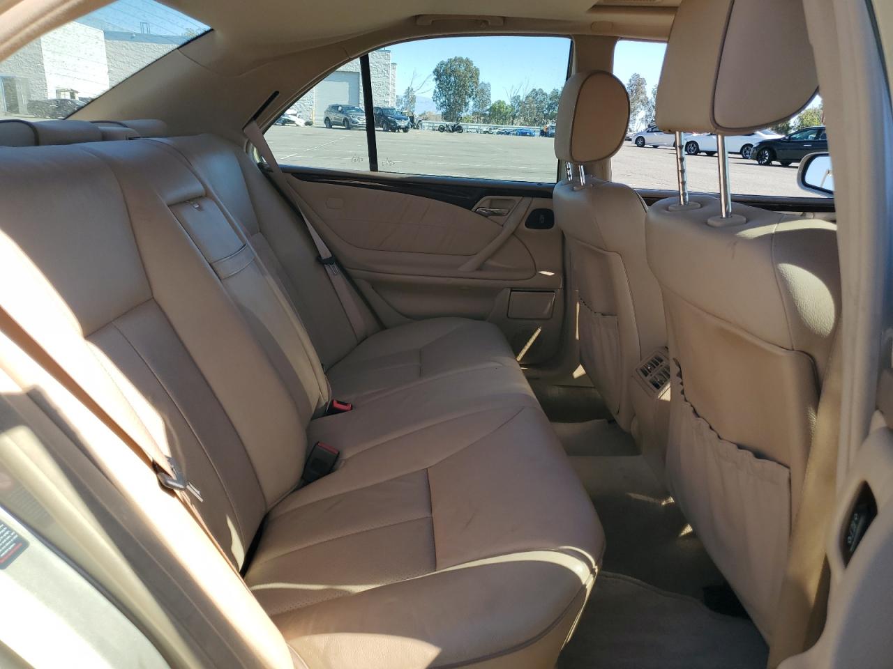 2000 Mercedes-benz E 430 Gold vin: WDBJF70J6YB165876