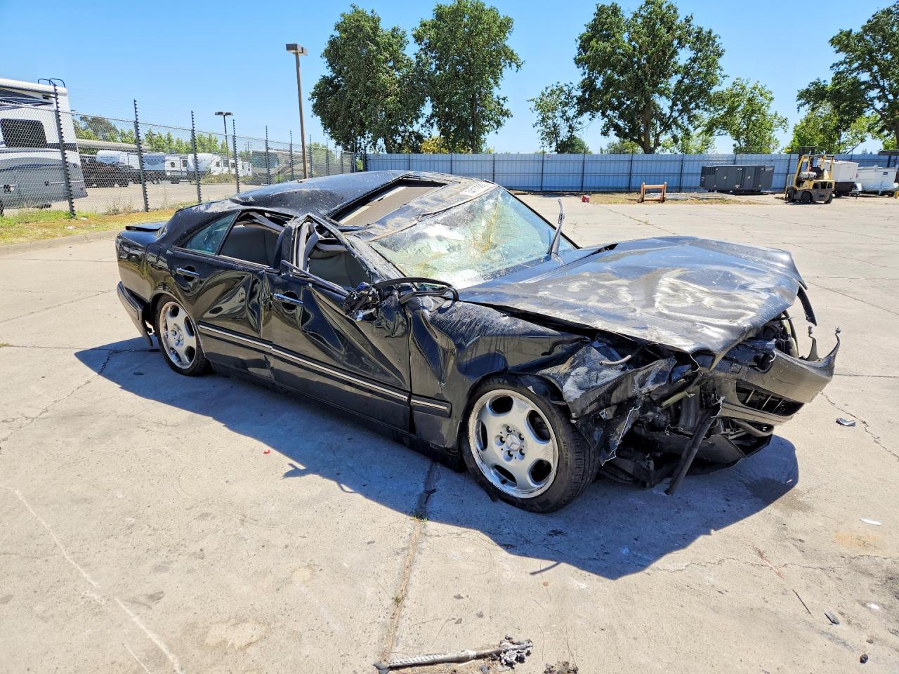2002 Mercedes-benz E 430 Черный vin: WDBJF70J72B485506