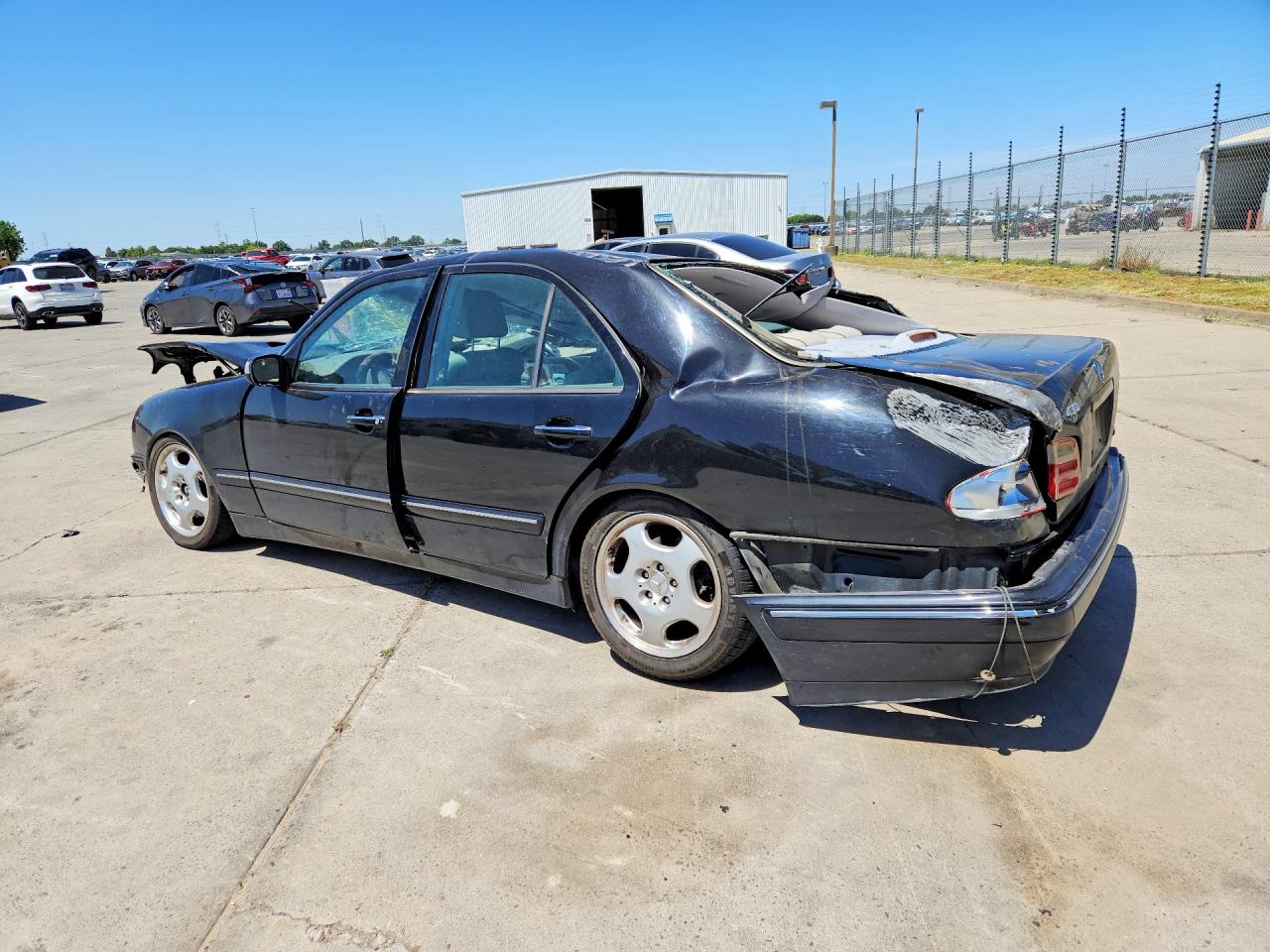 2002 Mercedes-benz E 430 Черный vin: WDBJF70J72B485506