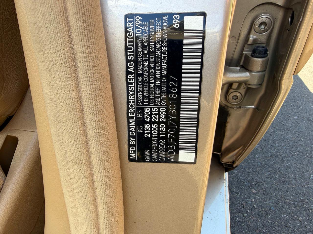 2000 Mercedes-benz E 430 Gold vin: WDBJF70J7YB018627