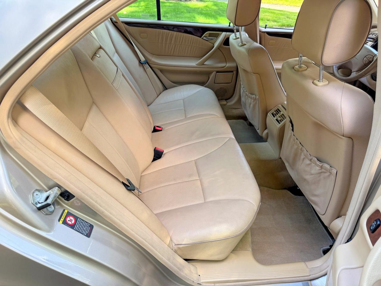 2000 Mercedes-benz E 430 Gold vin: WDBJF70J7YB018627
