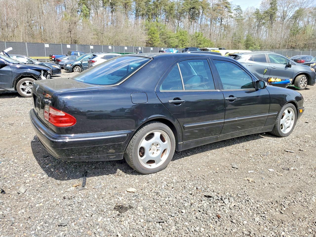 2001 Mercedes-benz E 430 Black vin: WDBJF70J81B273261