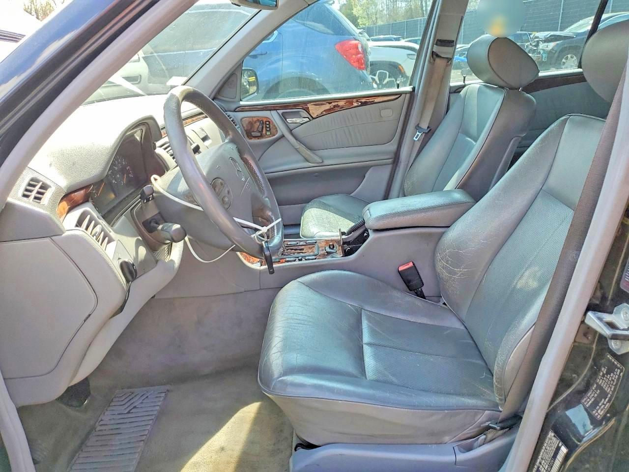 2001 Mercedes-benz E 430 Black vin: WDBJF70J81B273261