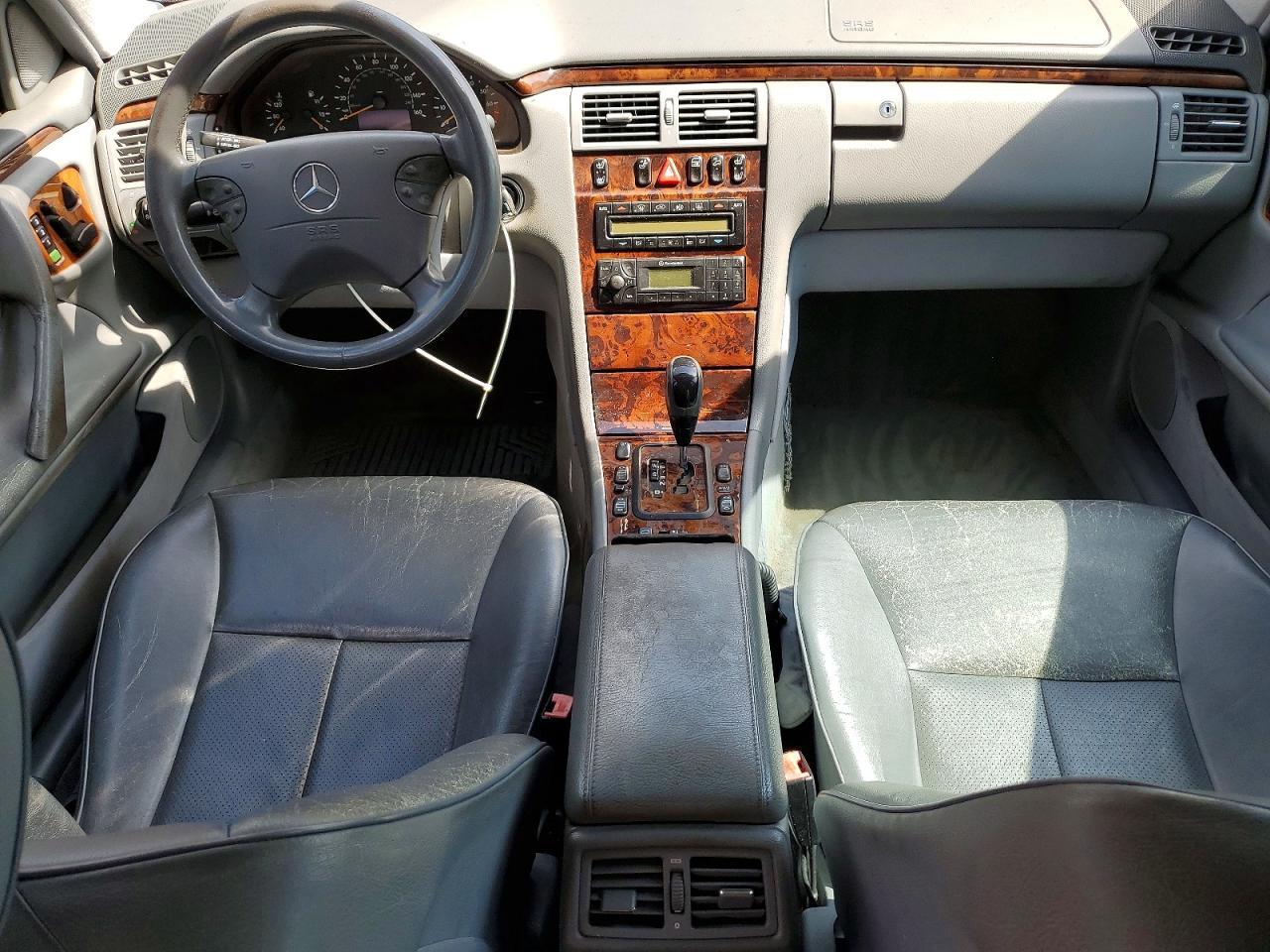 2001 Mercedes-benz E 430 Black vin: WDBJF70J81B273261