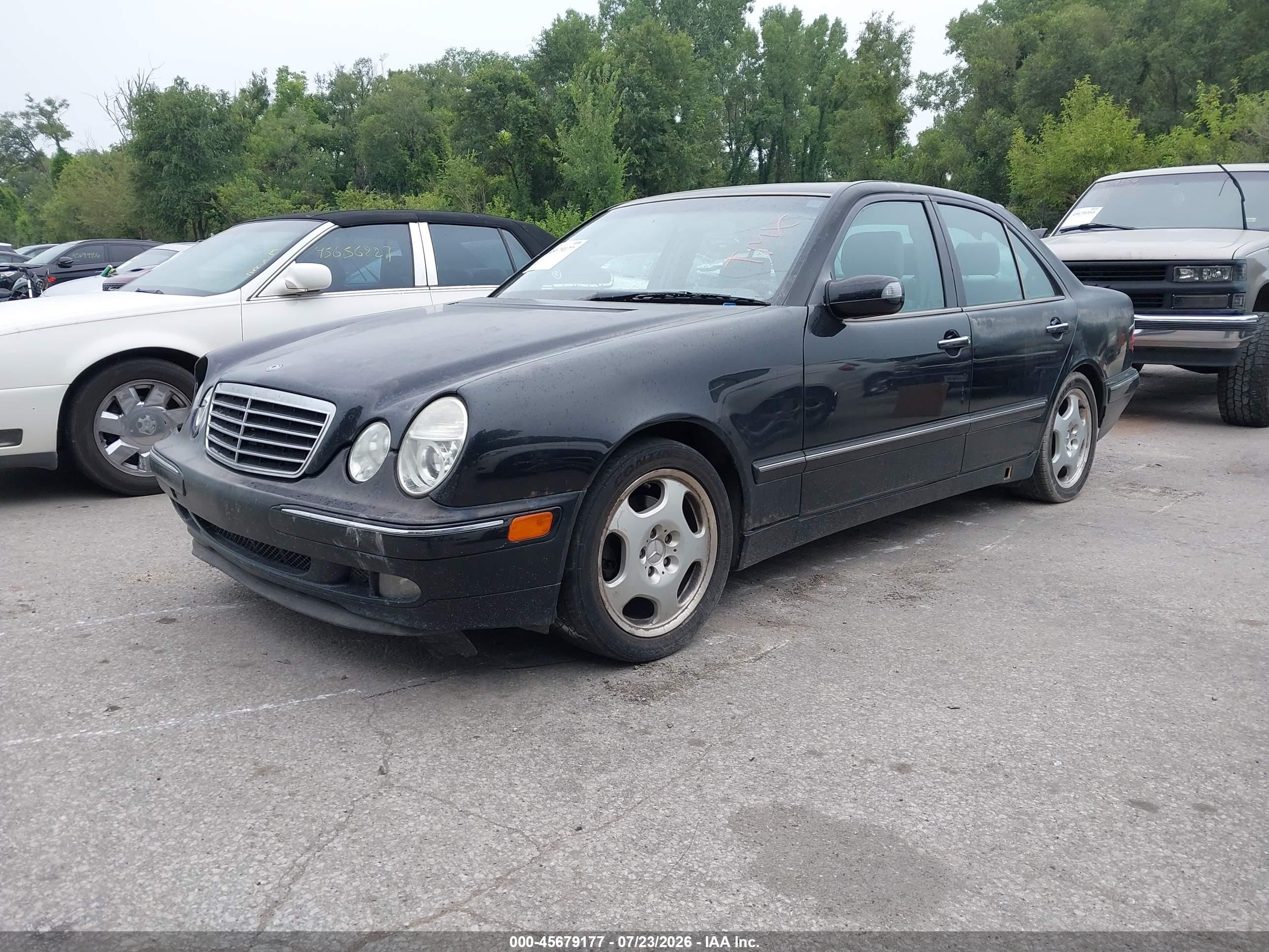 2000 Mercedes-benz E 430   Black vin: WDBJF70J8YB123130