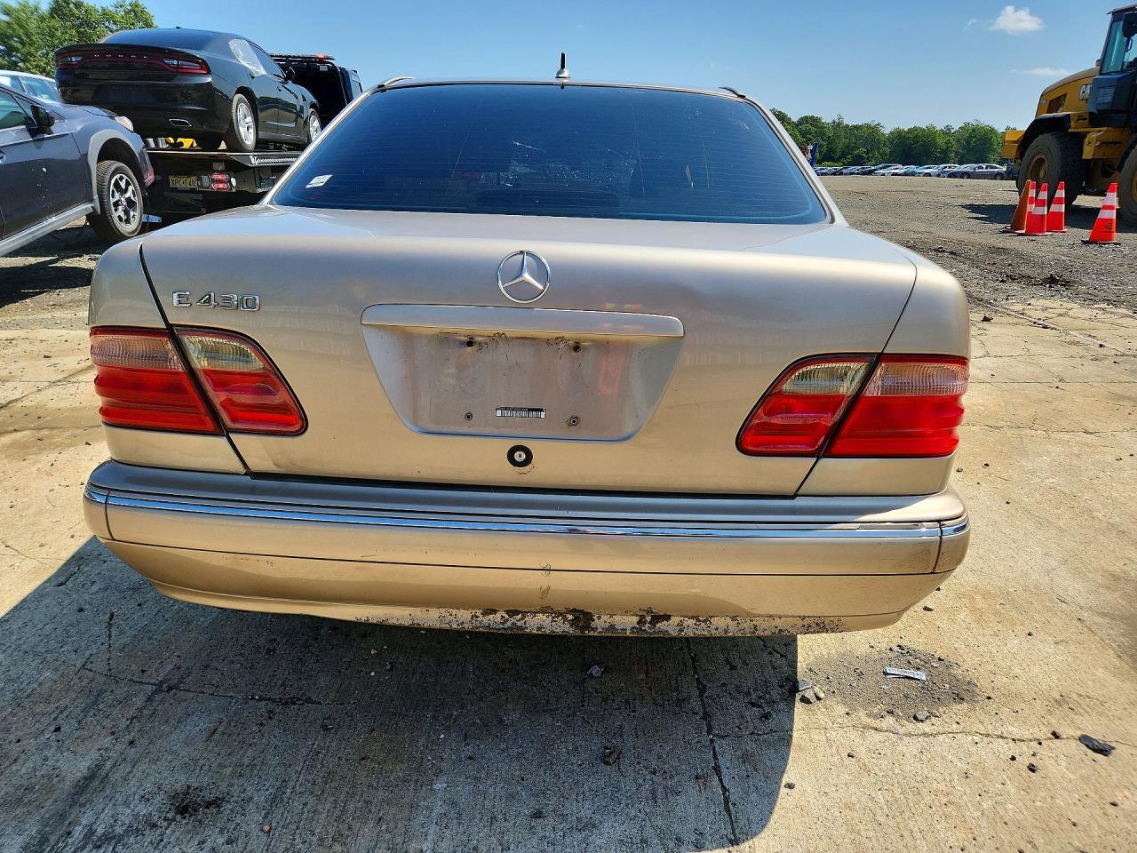 2001 Mercedes-benz E 430 Бежевый vin: WDBJF70J91X060449