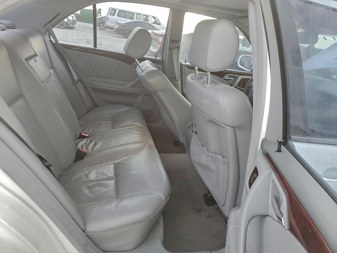2000 Mercedes-benz E 430 Белый vin: WDBJF70J9YA970342