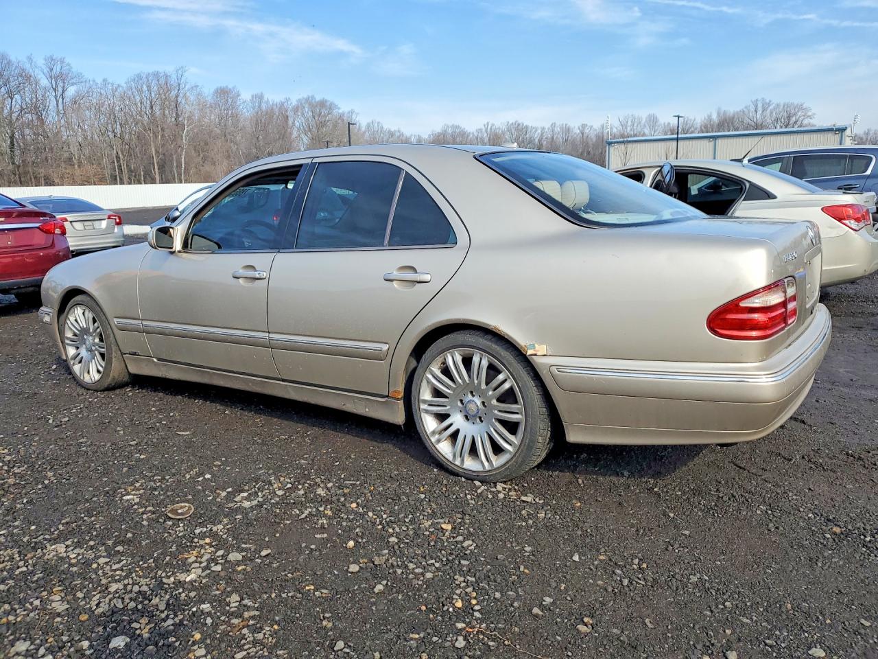 2001 Mercedes-benz E 430 Золотой vin: WDBJF70JX1B187675