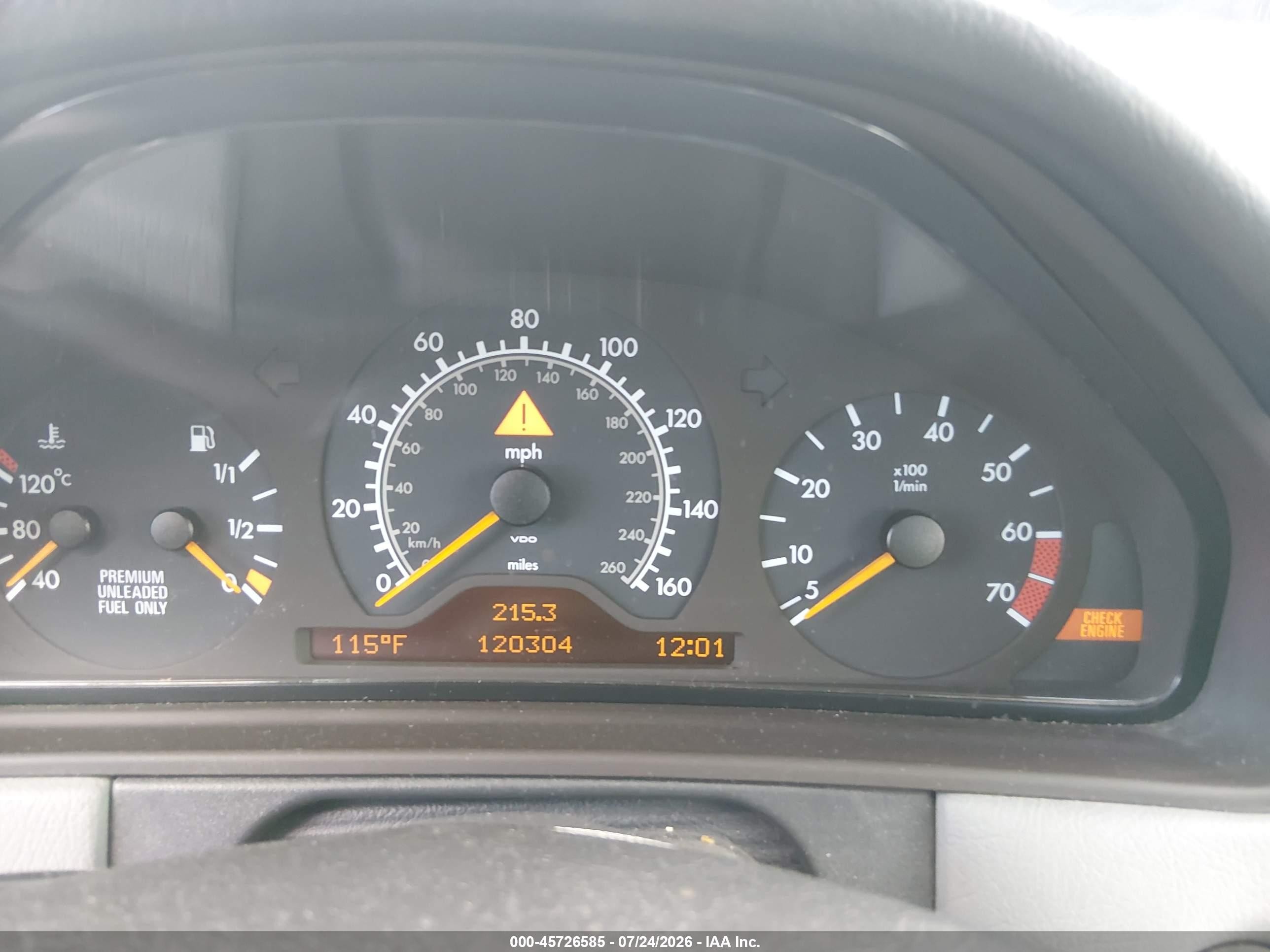 1997 Mercedes-benz E 420   White vin: WDBJF72F1VA574717