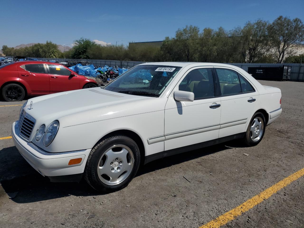 1997 Mercedes-benz E 420 White vin: WDBJF72F2VA257190