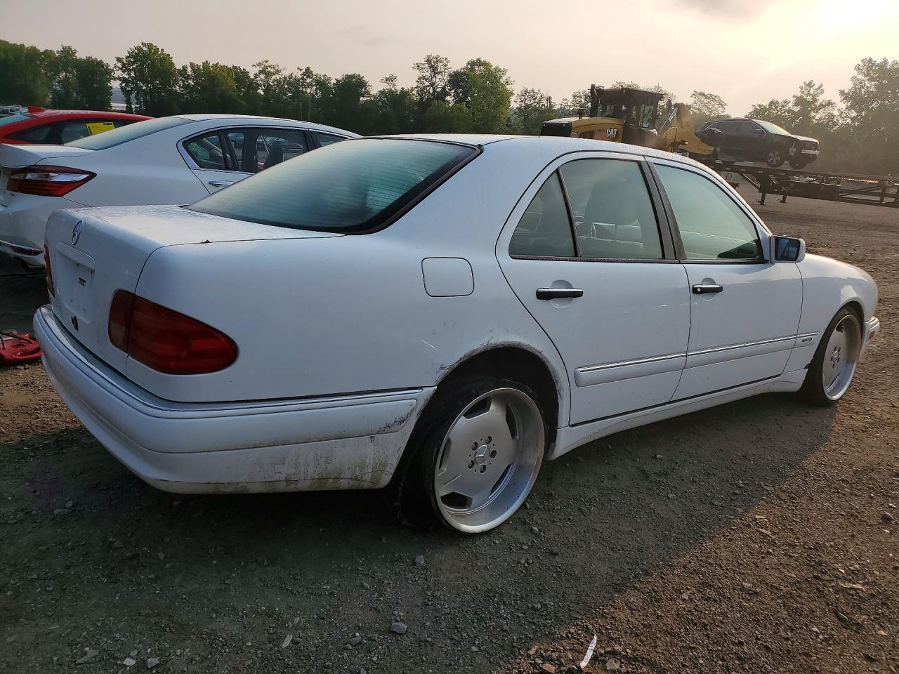 1997 Mercedes-benz E 420 Белый vin: WDBJF72F4VA227608