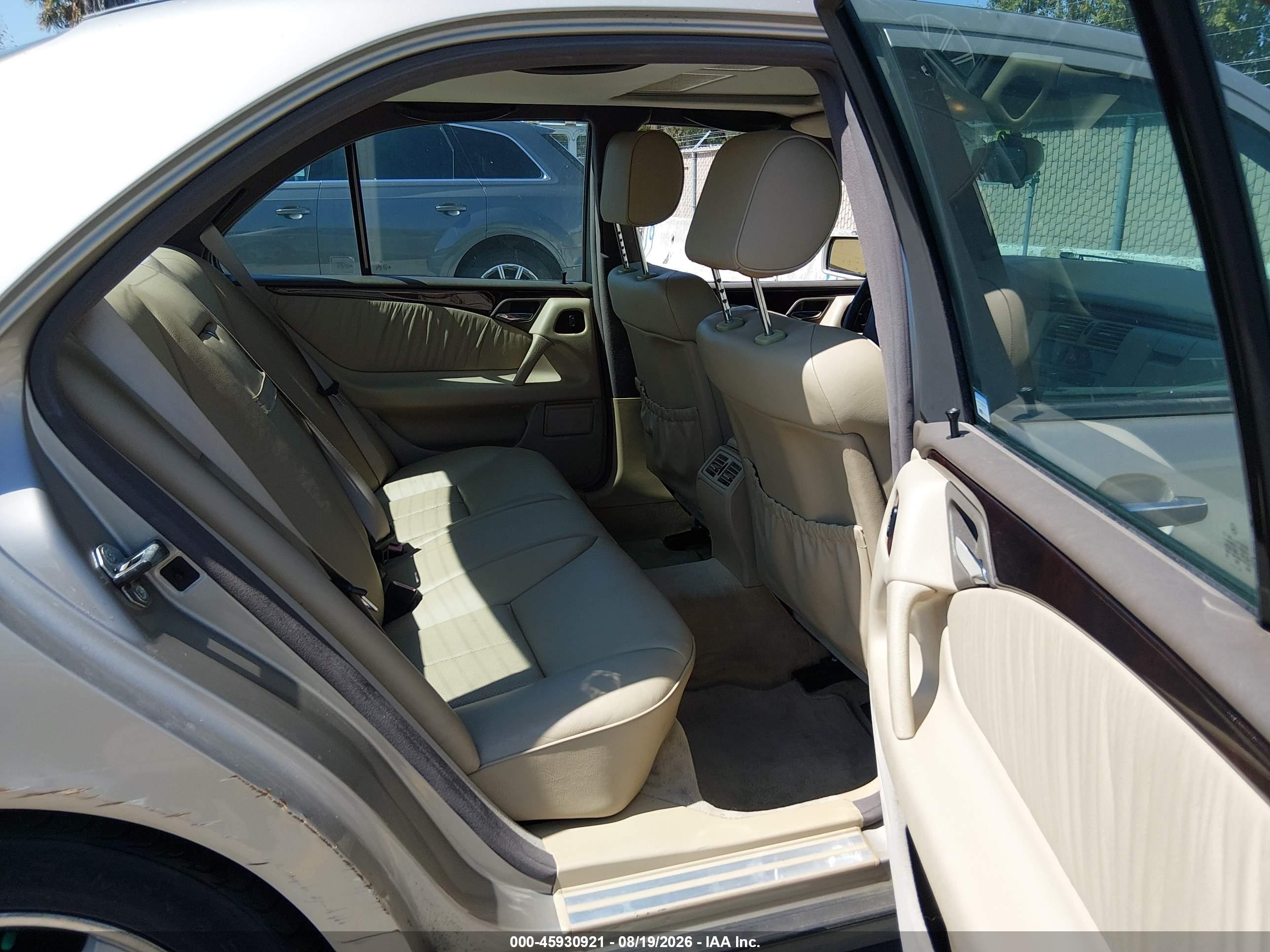 1997 Mercedes-benz E 420 Gold vin: WDBJF72F4VA283936