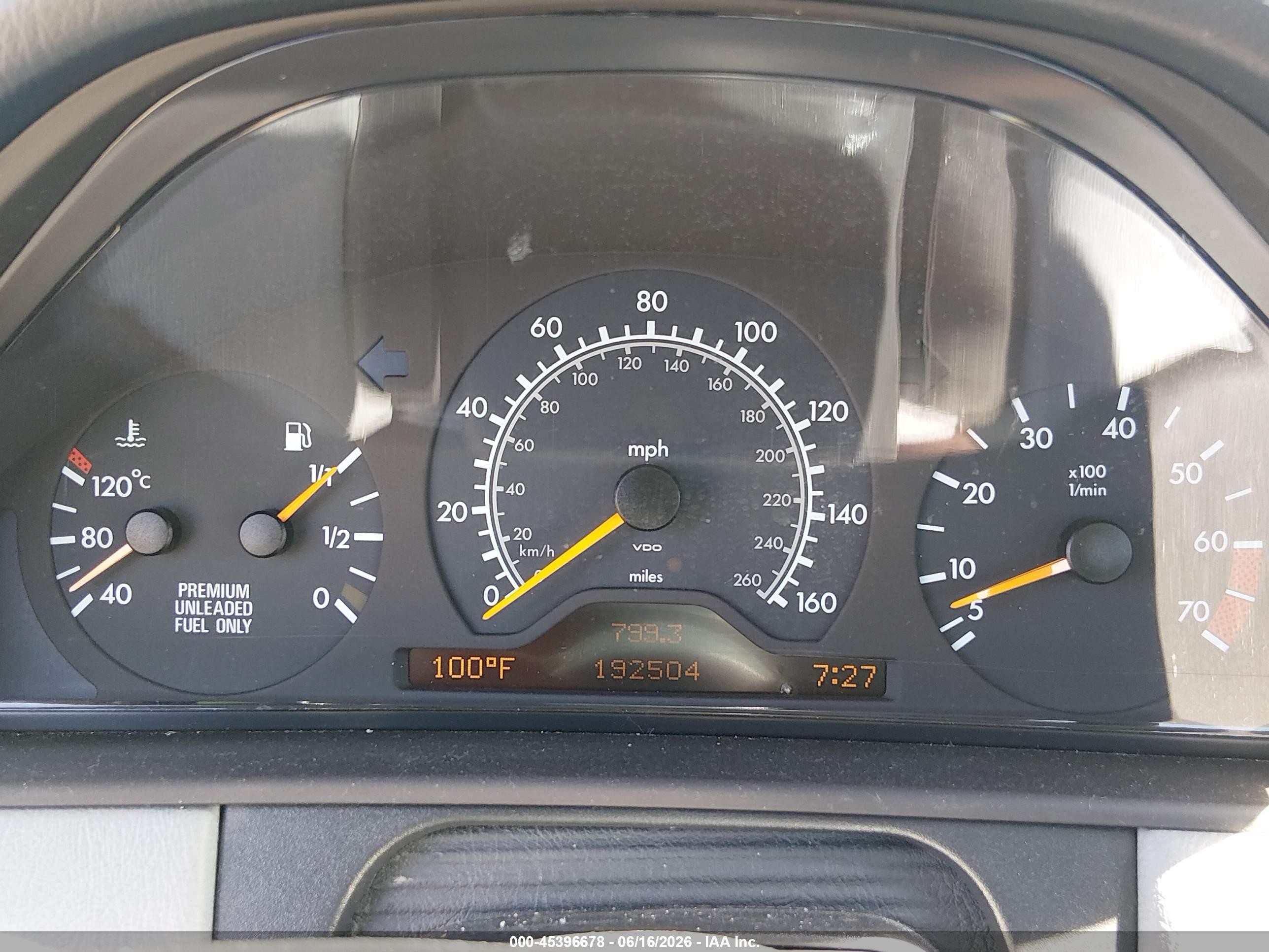 1997 Mercedes-benz E 420   Black vin: WDBJF72F4VA296962