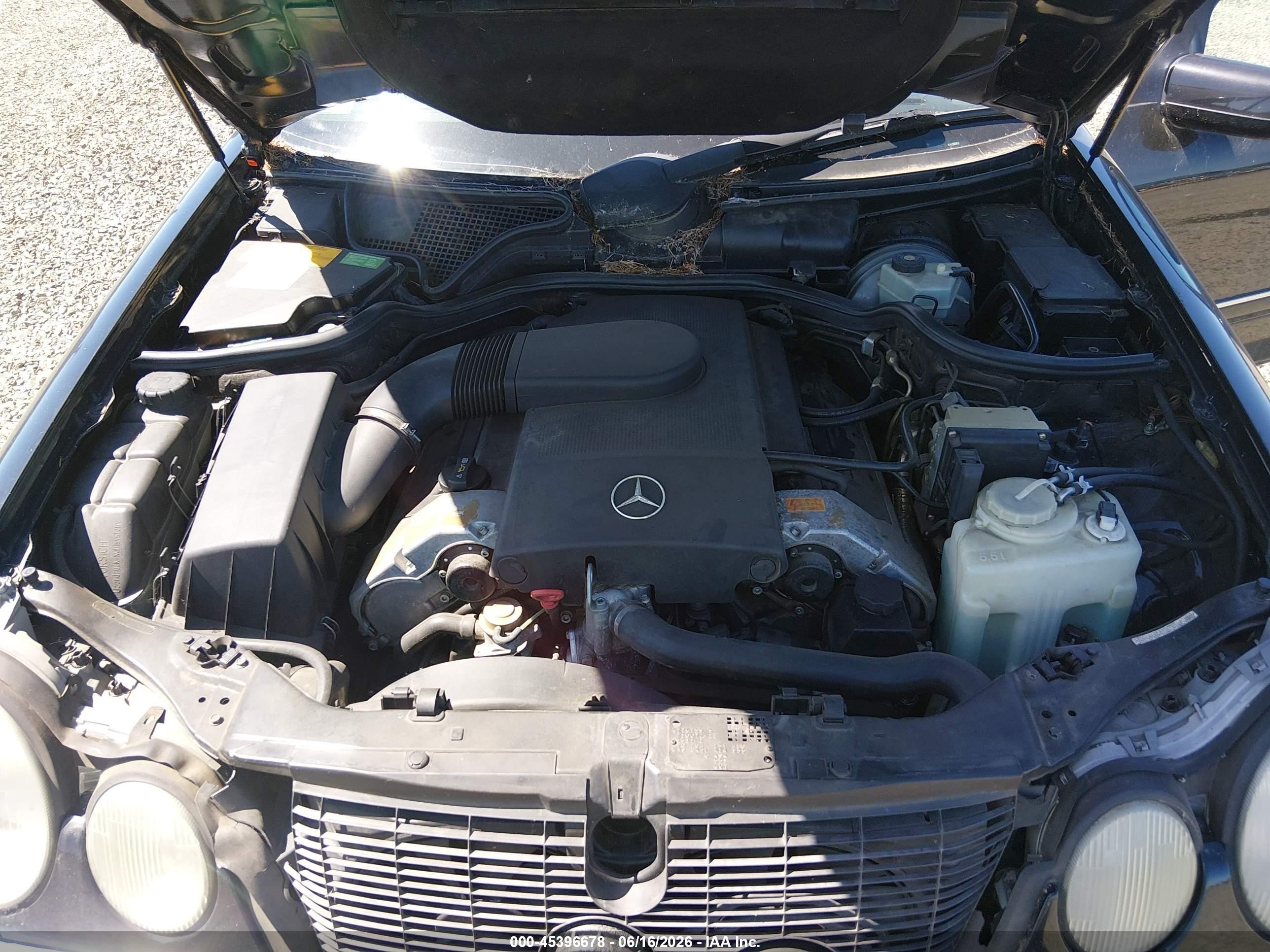 1997 Mercedes-benz E 420   Black vin: WDBJF72F4VA296962