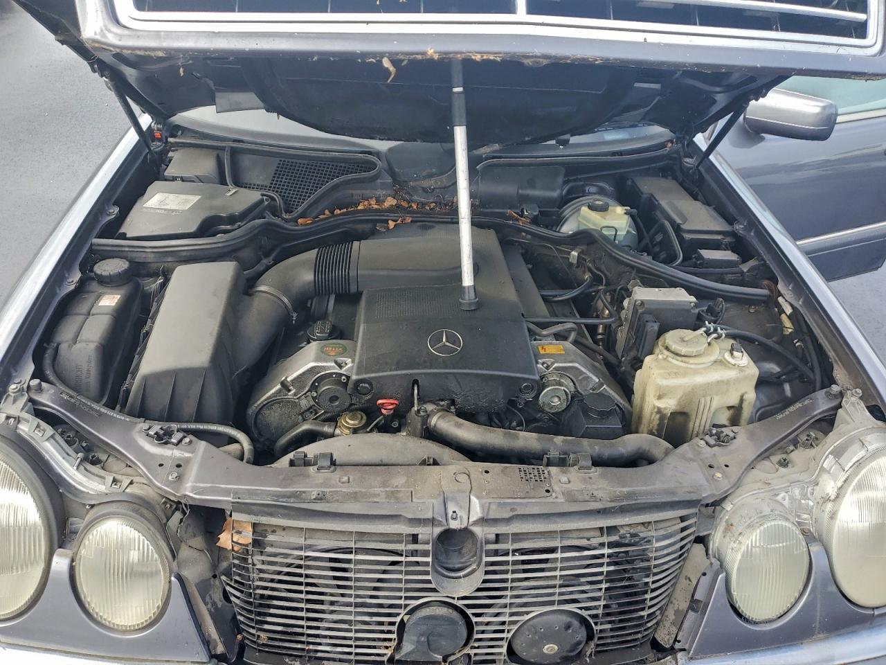 1997 Mercedes-benz E 420 Gray vin: WDBJF72F4VA427601
