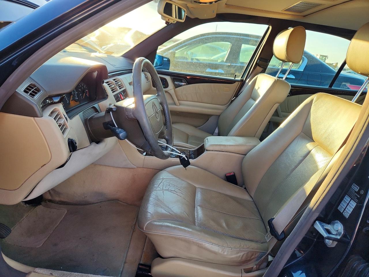 1997 Mercedes-benz E 420 Black vin: WDBJF72F7VA233659