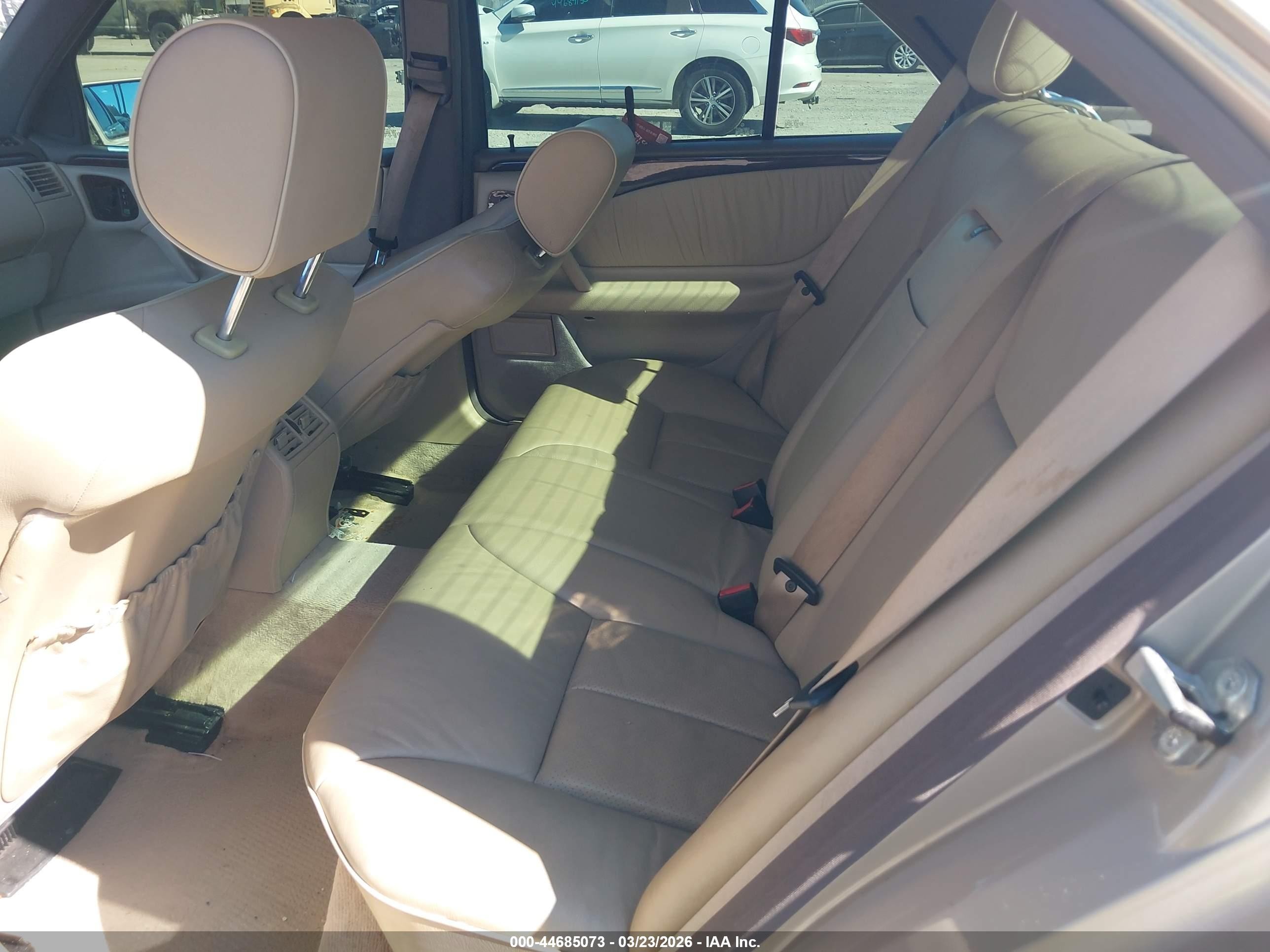 1997 Mercedes-benz E 420   Gold vin: WDBJF72F7VA247996