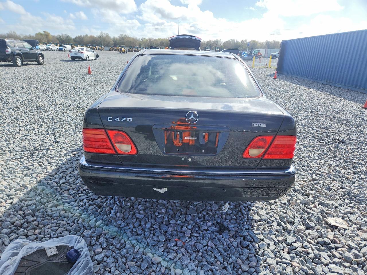 1997 Mercedes-benz E 420 Black vin: WDBJF72F7VA286183