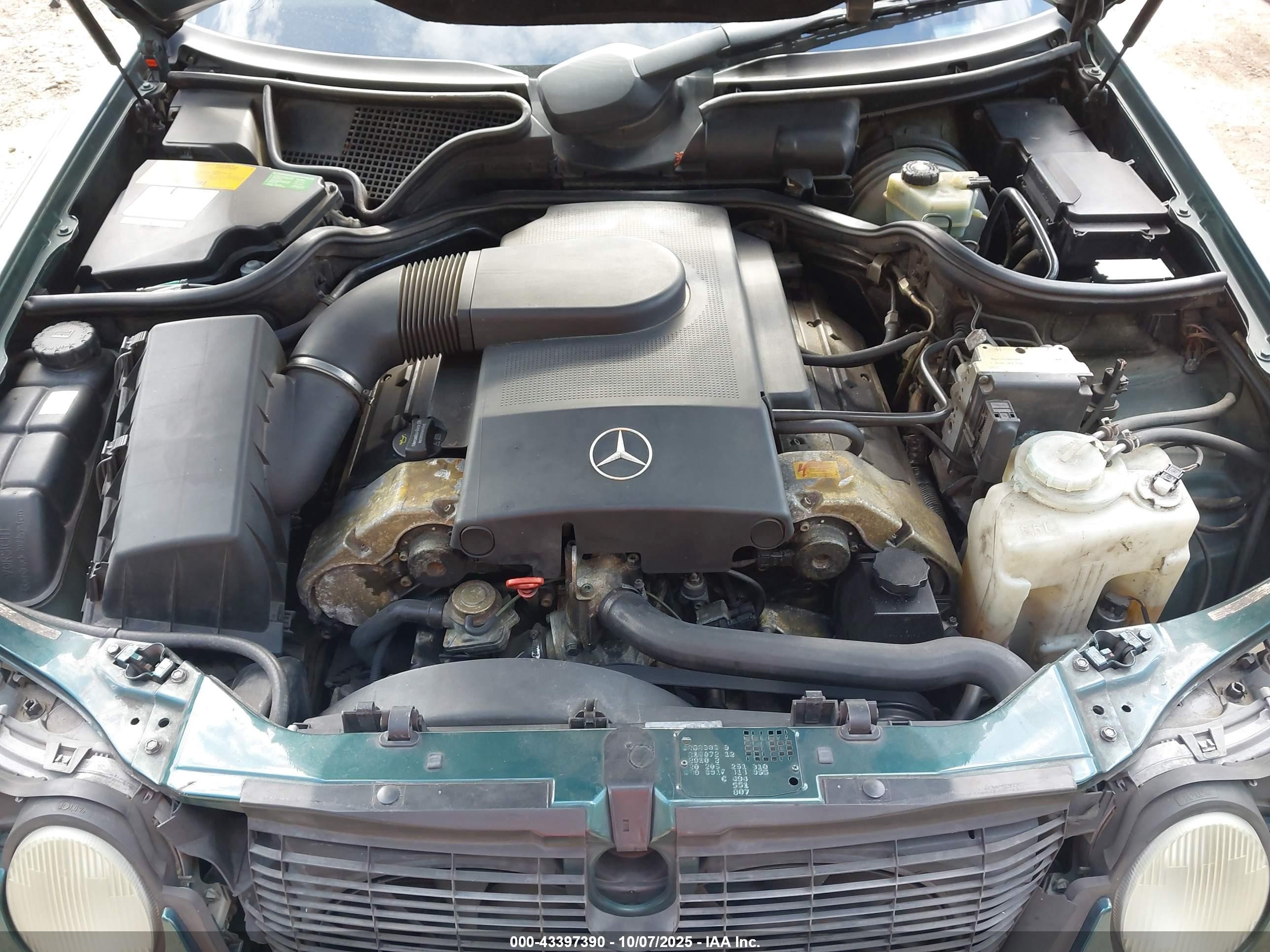 1997 Mercedes-benz E 420   Teal vin: WDBJF72F8VA279758