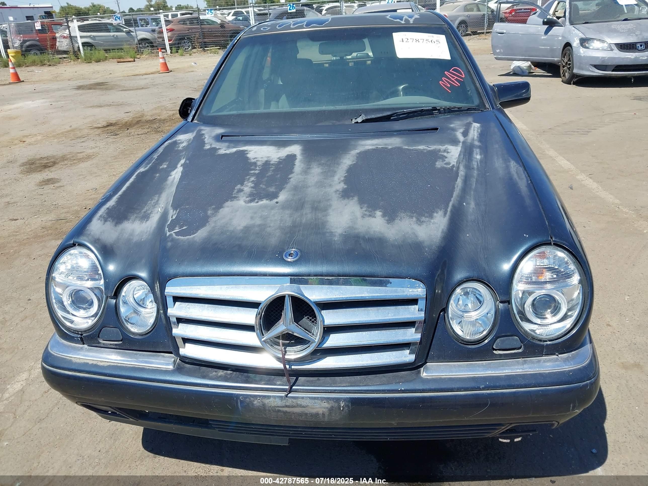 1997 Mercedes-benz E 420   Blue vin: WDBJF72FXVA211638