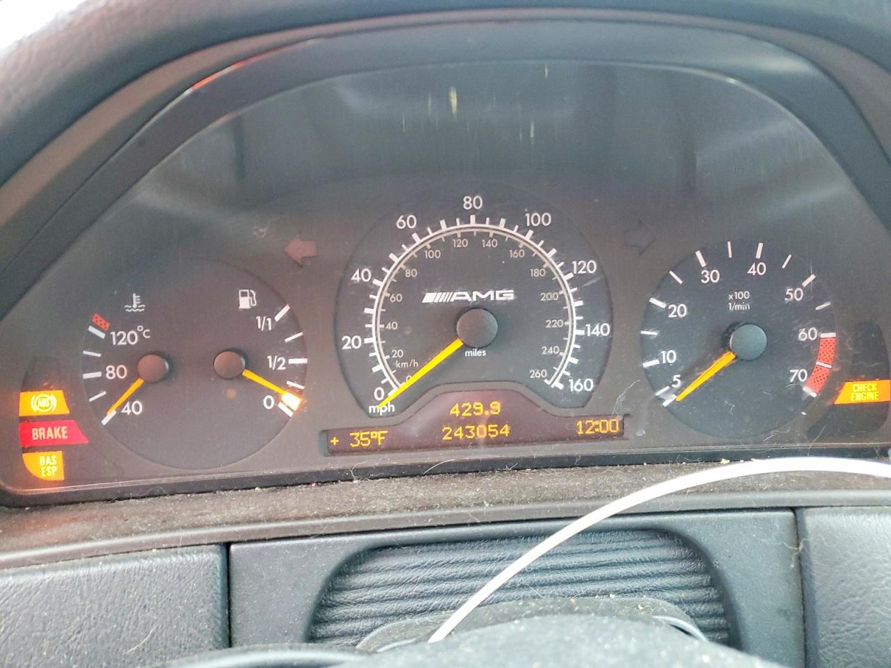 1999 Mercedes-benz E 55 Amg Silver vin: WDBJF74H2XA908156